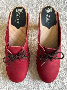 New UGGlebo Red Suede Slip-On Mules with Laces size US 8.5